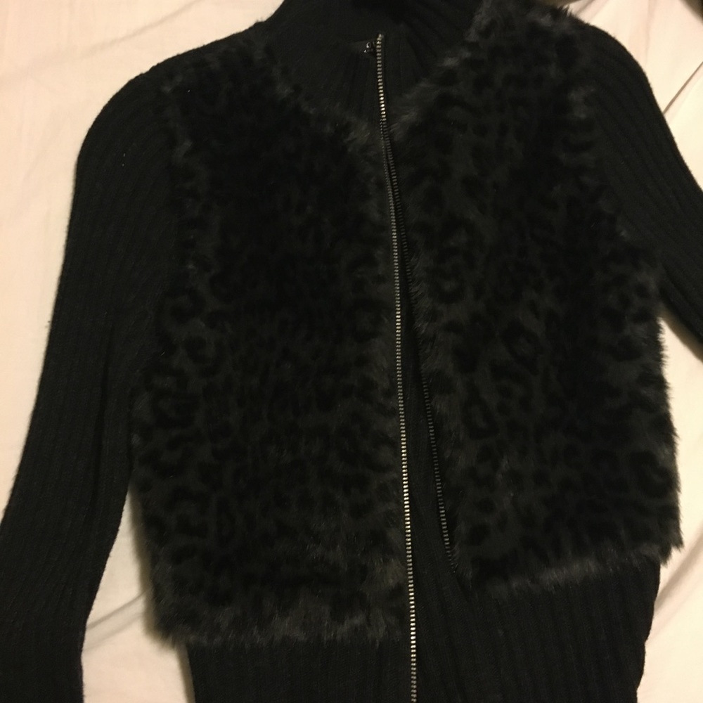 GUESS fur jacket